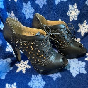 {G by Guess} Peep toe heels